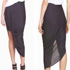 ✨BUNDLE DEAL 2 FOR 20✨ Express Asymmetrical Skirt, size M